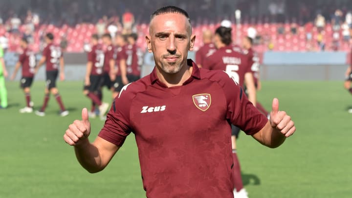 Franck Ribery nhiều khả năng sẽ ở lại Serie A để gia nhập Salernitana