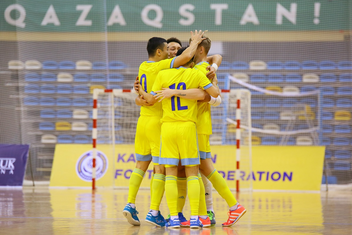 Đội tuyển futsal Kazakhstan đã có trận mở màn rực rỡ khi thắng Costa Rica với tỷ số 6-1