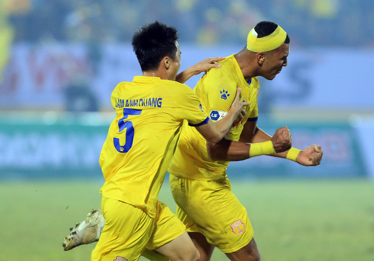 CLB Nam Định có khả năng bị cấm tham dự V.League 2022 vì nợ thuế